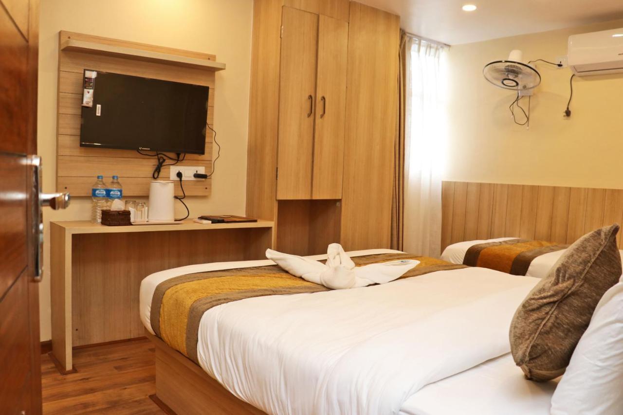 Hotel Airport Gurkha Katmandu Eksteriør bilde